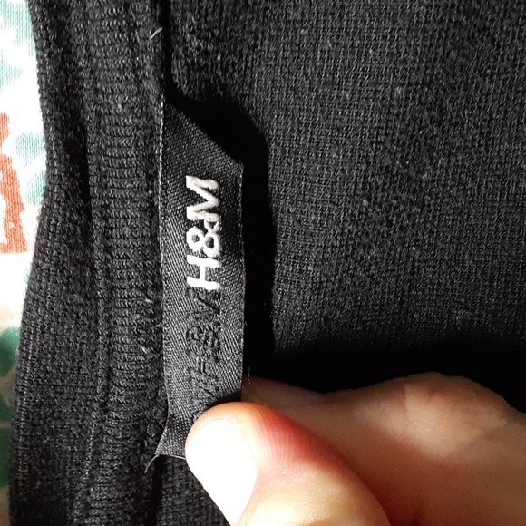 H&M Black Cotton T-Shirt, Size L - Picture 5 of 8